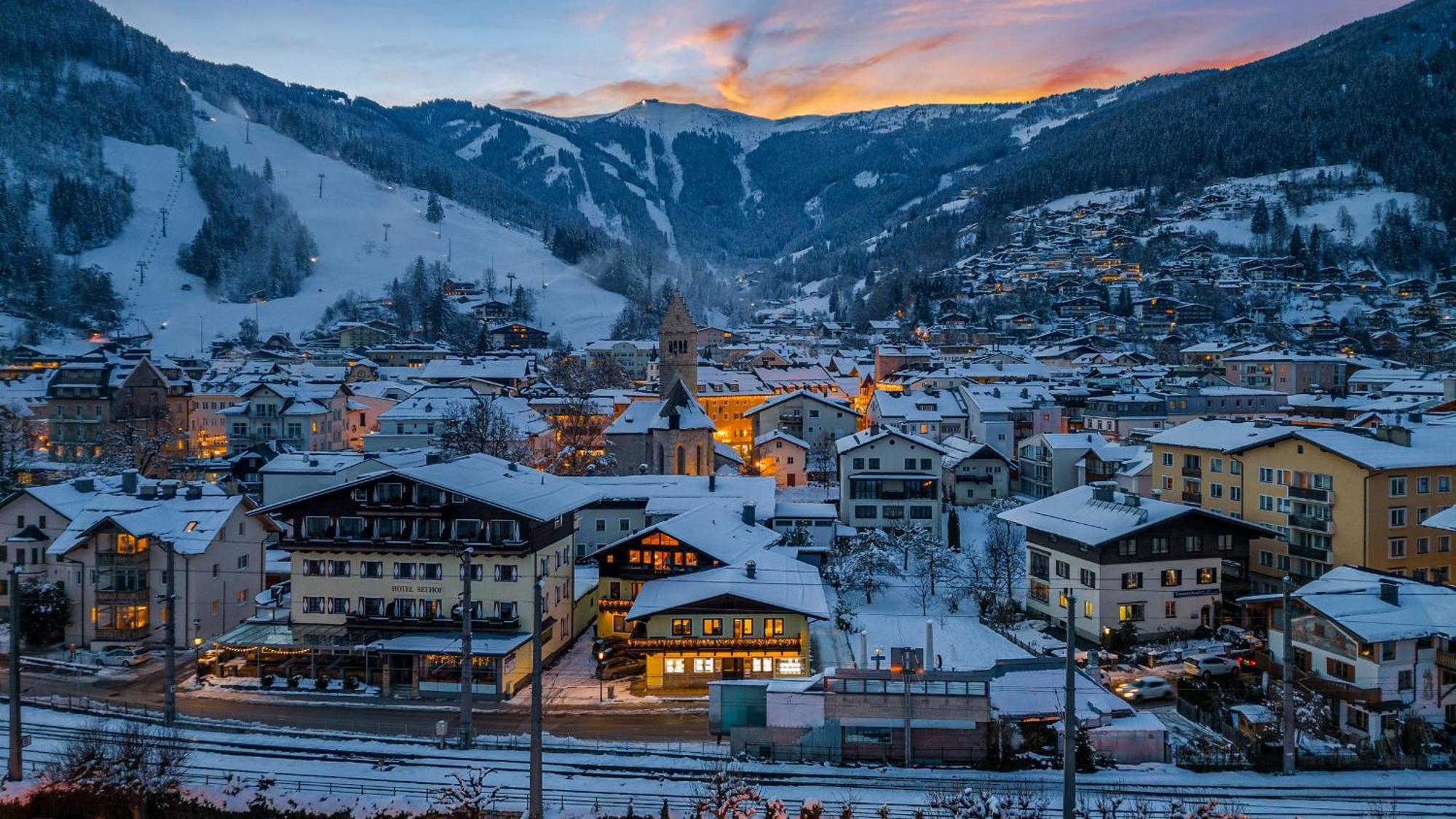 Ski-N-Lake City Apartments Zell am See Buitenkant foto