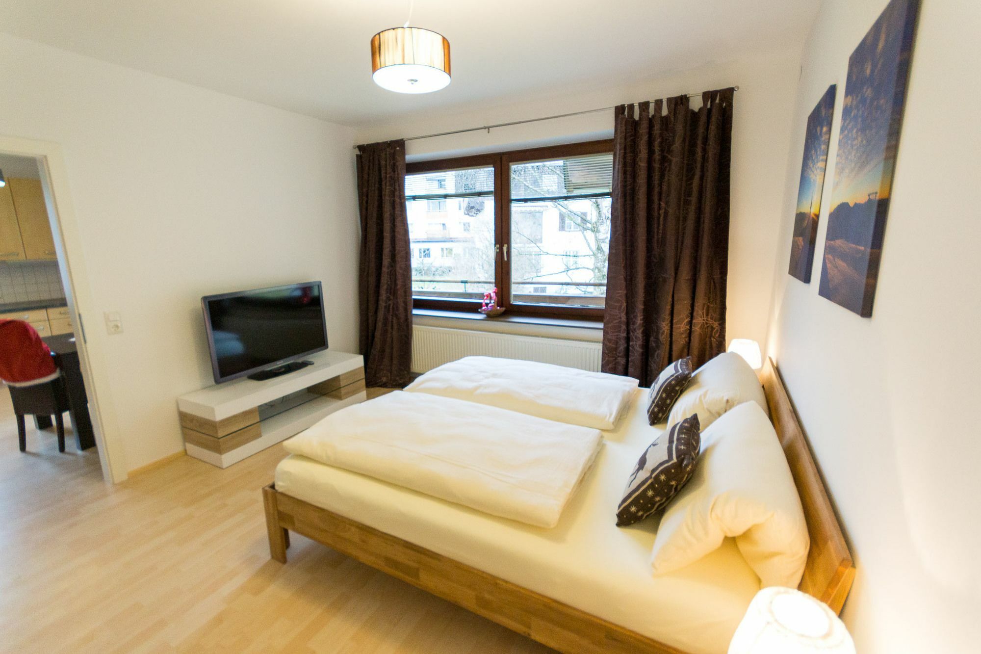 Ski-N-Lake City Apartments Zell am See Buitenkant foto