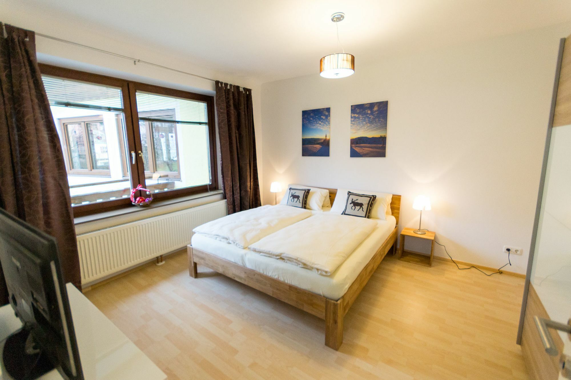 Ski-N-Lake City Apartments Zell am See Buitenkant foto