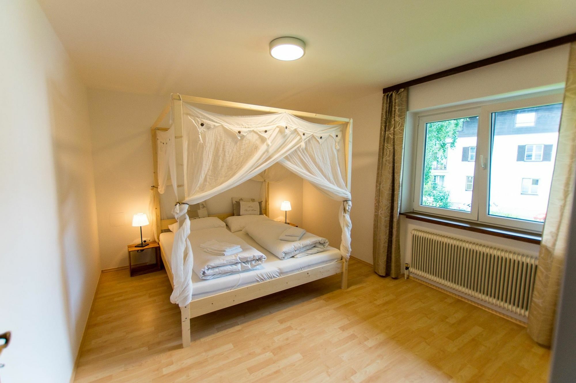 Ski-N-Lake City Apartments Zell am See Buitenkant foto